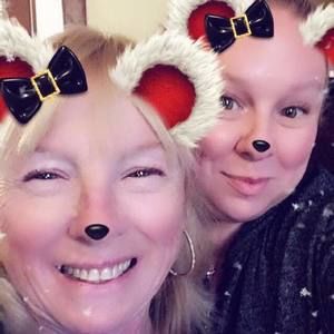 Meet your Posher, Suzanne